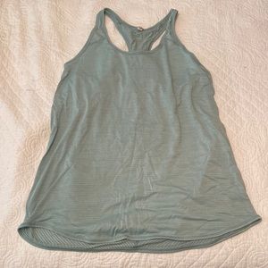 Lululemon tank